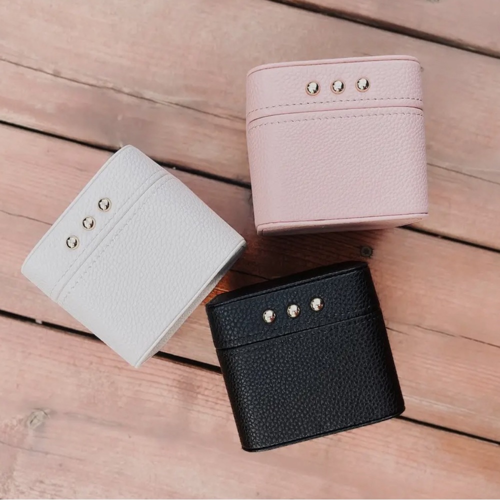 Travel Journey Jewelry Medicine Box (Includes One Box)